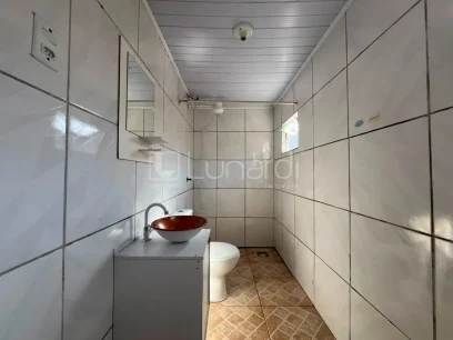 Casa com 2 Dormitórios - Miniatura - Lunardi Imóveis