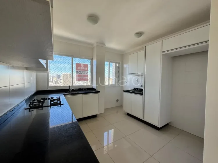Apartamento com 3 Dormitórios - Lunardi Imóveis