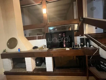 Casa com 4 Dormitórios - Miniatura - Lunardi Imóveis