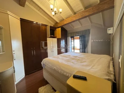 Casa com 4 Dormitórios - Miniatura - Lunardi Imóveis