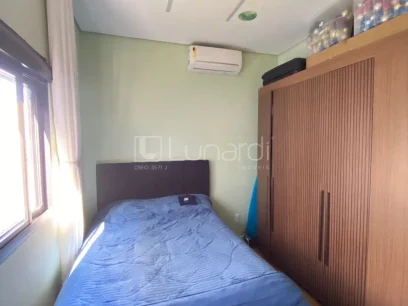 Casa com 3 Dormitórios - Miniatura - Lunardi Imóveis