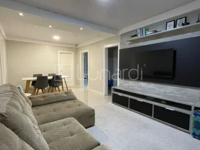Casa com 3 Dormitórios - Miniatura - Lunardi Imóveis