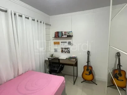 Casa com 3 Dormitórios - Miniatura - Lunardi Imóveis