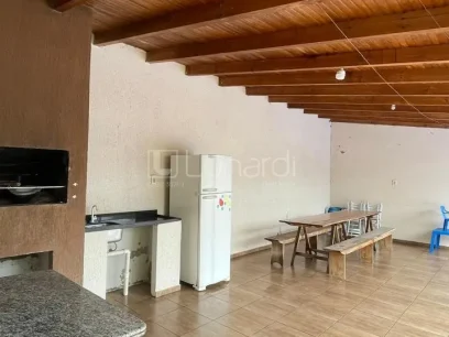 Casa com 3 Dormitórios - Miniatura - Lunardi Imóveis