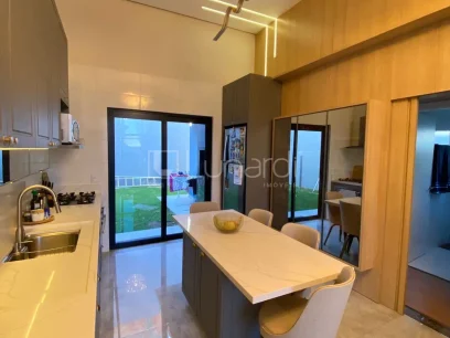 Casa com 3 Dormitórios - Miniatura - Lunardi Imóveis