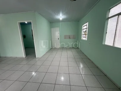 Casa com 2 Dormitórios - Miniatura - Lunardi Imóveis
