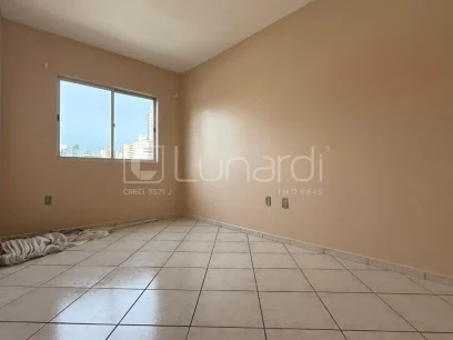 Apartamento com 2 Dormitórios - Miniatura - Lunardi Imóveis