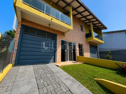 Casa com 2 Dormitórios - Miniatura - Lunardi Imóveis