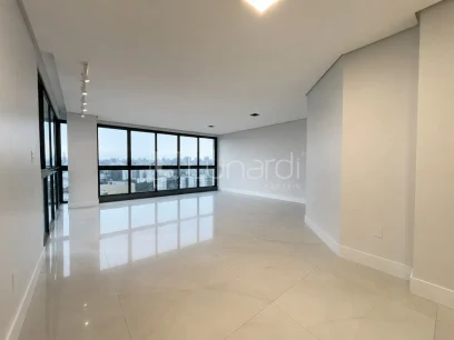 Apartamento com 3 Suítes - Miniatura - Lunardi Imóveis
