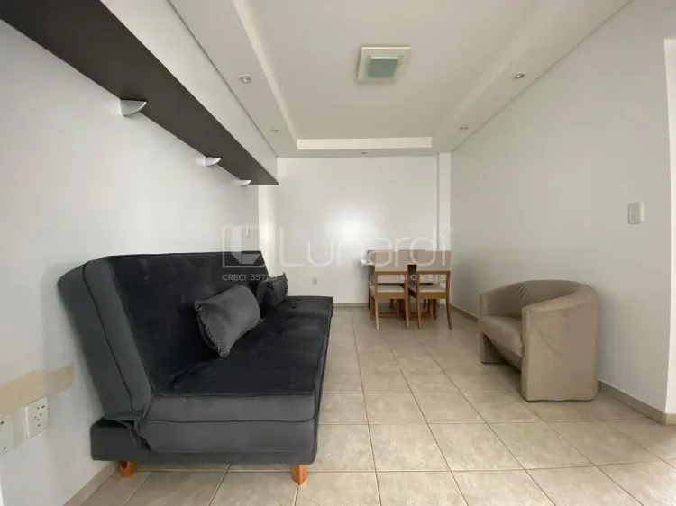 Apartamento com 2 Dormitórios - Lunardi Imóveis