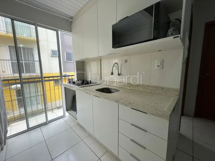 Apartamento com 2 Dormitórios - Lunardi Imóveis
