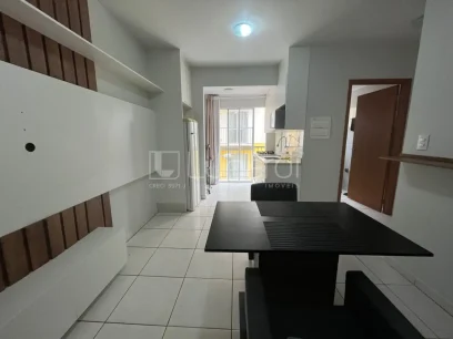 Apartamento com 2 Dormitórios - Miniatura - Lunardi Imóveis