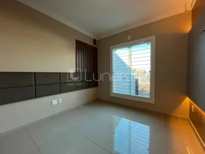 Casa com 2 Dormitórios - Miniatura - Lunardi Imóveis
