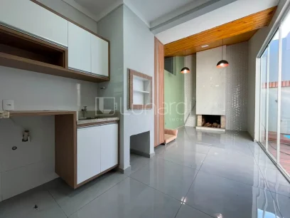 Casa com 2 Dormitórios - Miniatura - Lunardi Imóveis