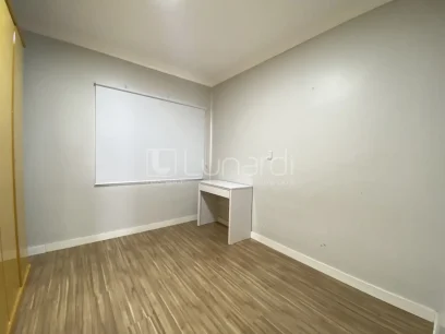 Casa com 3 Dormitórios - Miniatura - Lunardi Imóveis