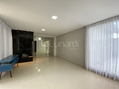 Casa com 3 Dormitórios - Miniatura - Lunardi Imóveis