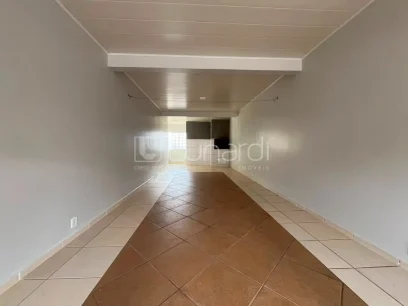 Casa com 3 Dormitórios - Miniatura - Lunardi Imóveis