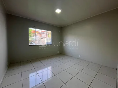 Casa com 3 Dormitórios - Miniatura - Lunardi Imóveis