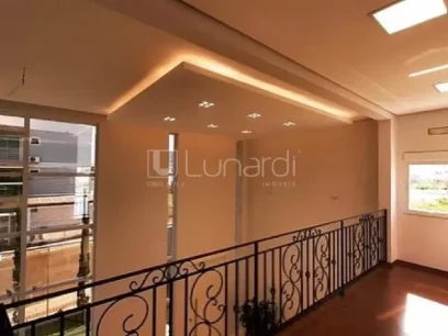 Casa com 4 Dormitórios - Miniatura - Lunardi Imóveis