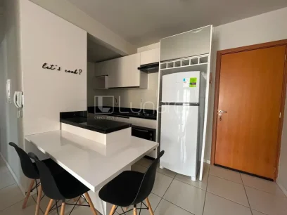 Apartamento com 2 Dormitórios - Lunardi Imóveis