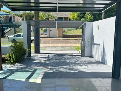 Casa com 3 Dormitórios - Miniatura - Lunardi Imóveis