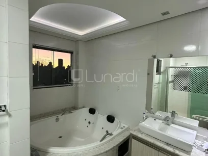 Casa com 3 Dormitórios - Miniatura - Lunardi Imóveis