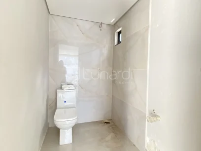 Casa com 3 Dormitórios - Miniatura - Lunardi Imóveis