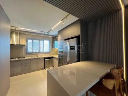 Apartamento com 3 Suítes - Miniatura - Lunardi Imóveis