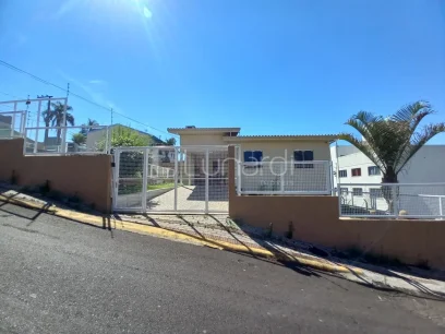 Casa com 2 Dormitórios - Miniatura - Lunardi Imóveis