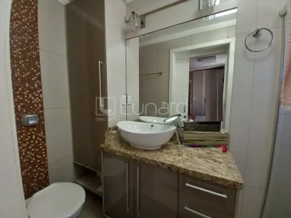 Casa com 2 Dormitórios - Miniatura - Lunardi Imóveis