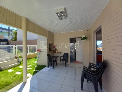Casa com 2 Dormitórios - Miniatura - Lunardi Imóveis
