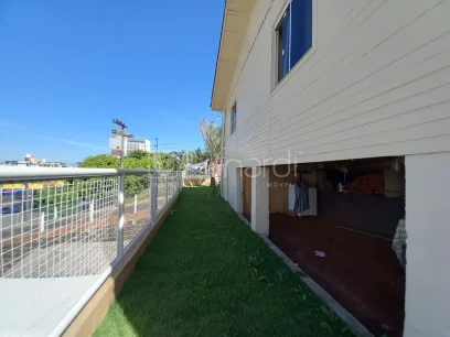Casa com 2 Dormitórios - Miniatura - Lunardi Imóveis
