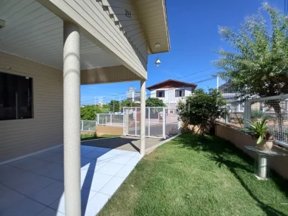 Casa com 2 Dormitórios - Miniatura - Lunardi Imóveis