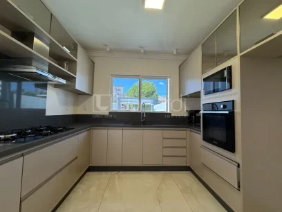 Casa com 3 Dormitórios - Miniatura - Lunardi Imóveis