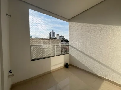 Apartamento com 2 Dormitórios - Miniatura - Lunardi Imóveis