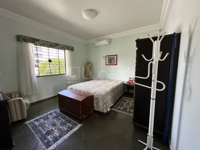Casa com 3 Dormitórios - Miniatura - Lunardi Imóveis