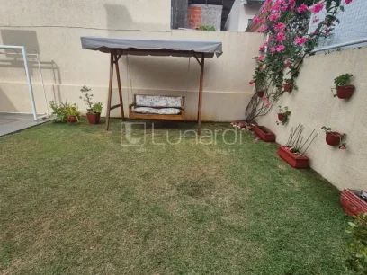 Sobrado com 3 Dormitórios - Miniatura - Lunardi Imóveis