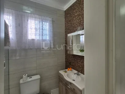 Sobrado com 3 Dormitórios - Miniatura - Lunardi Imóveis