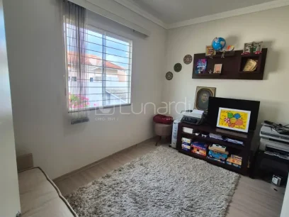 Sobrado com 3 Dormitórios - Miniatura - Lunardi Imóveis