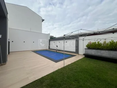 Casa com 3 Dormitórios - Miniatura - Lunardi Imóveis