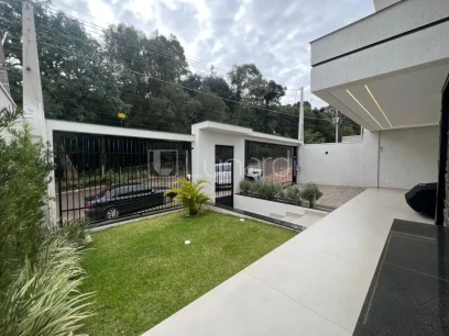 Casa com 3 Dormitórios - Miniatura - Lunardi Imóveis