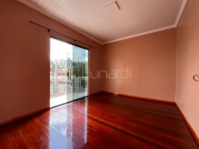 Casa com 3 Dormitórios - Miniatura - Lunardi Imóveis