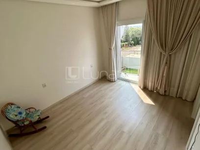 Casa com 2 Dormitórios - Miniatura - Lunardi Imóveis