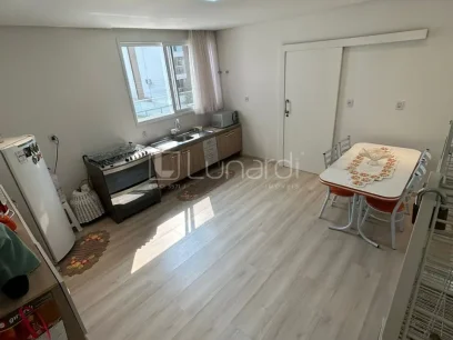 Casa com 2 Dormitórios - Miniatura - Lunardi Imóveis