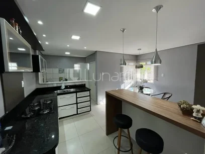 Casa com 4 Dormitórios - Miniatura - Lunardi Imóveis