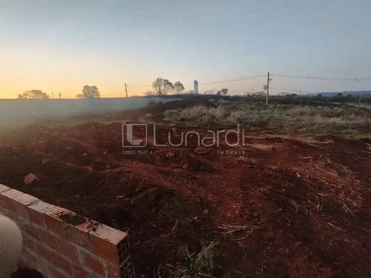 Terreno - Lunardi Imóveis