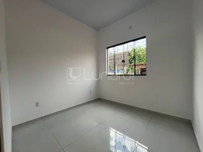 Casa com 3 Dormitórios - Miniatura - Lunardi Imóveis