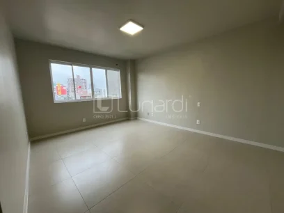 Apartamento com 5 Dormitórios - Miniatura - Lunardi Imóveis