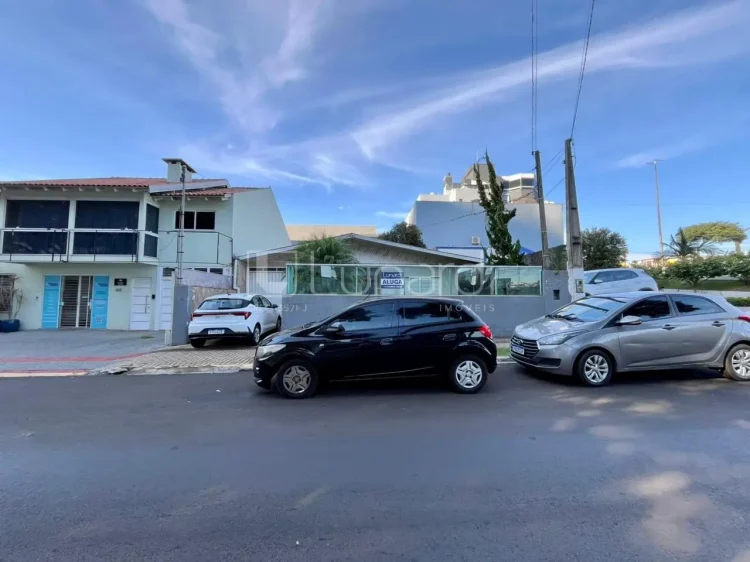 Casa comercial - Lunardi Imóveis
