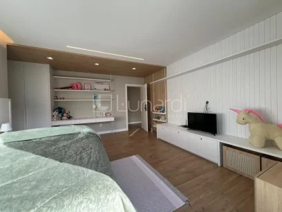 Casa com 4 Suítes - Miniatura - Lunardi Imóveis